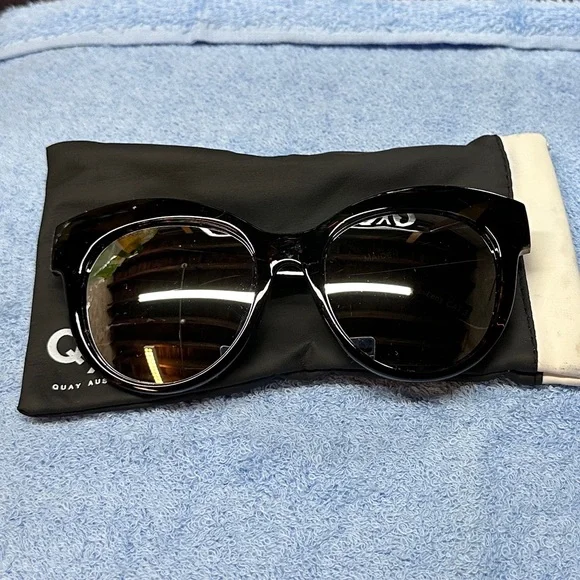 Quay Australia Maiden Sunglasses Tort - Picture 3 of 5
